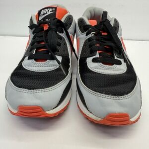 Nike Air Max 90 Mens 9.5 Black Grey Radiant Red Mesh Leather CZ4222-001 Sneaker
